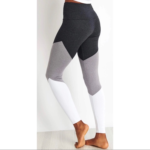 ONZIE HIGH WAISTED TRACK LEGGING IN SLATE - Picture 3 of 9